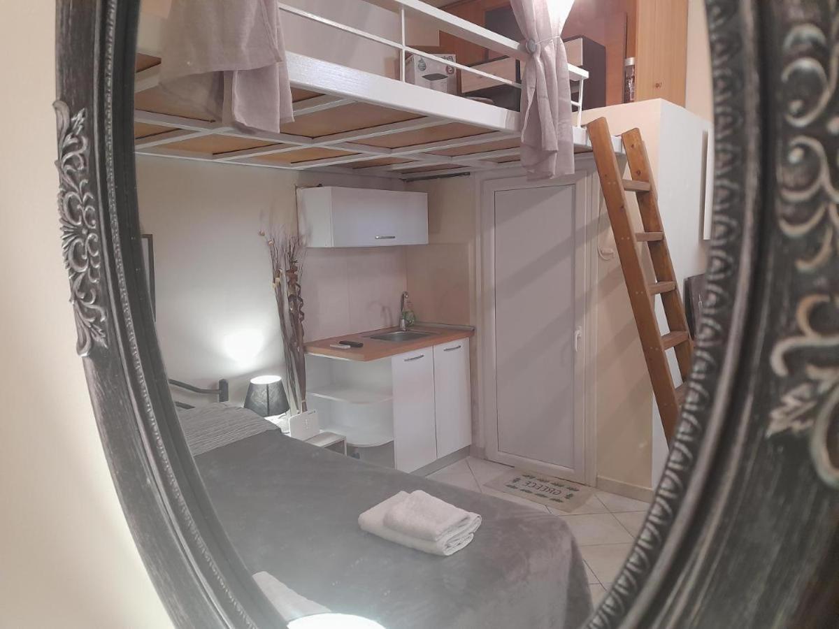 Minimal Studio. Kavála Ngoại thất bức ảnh
